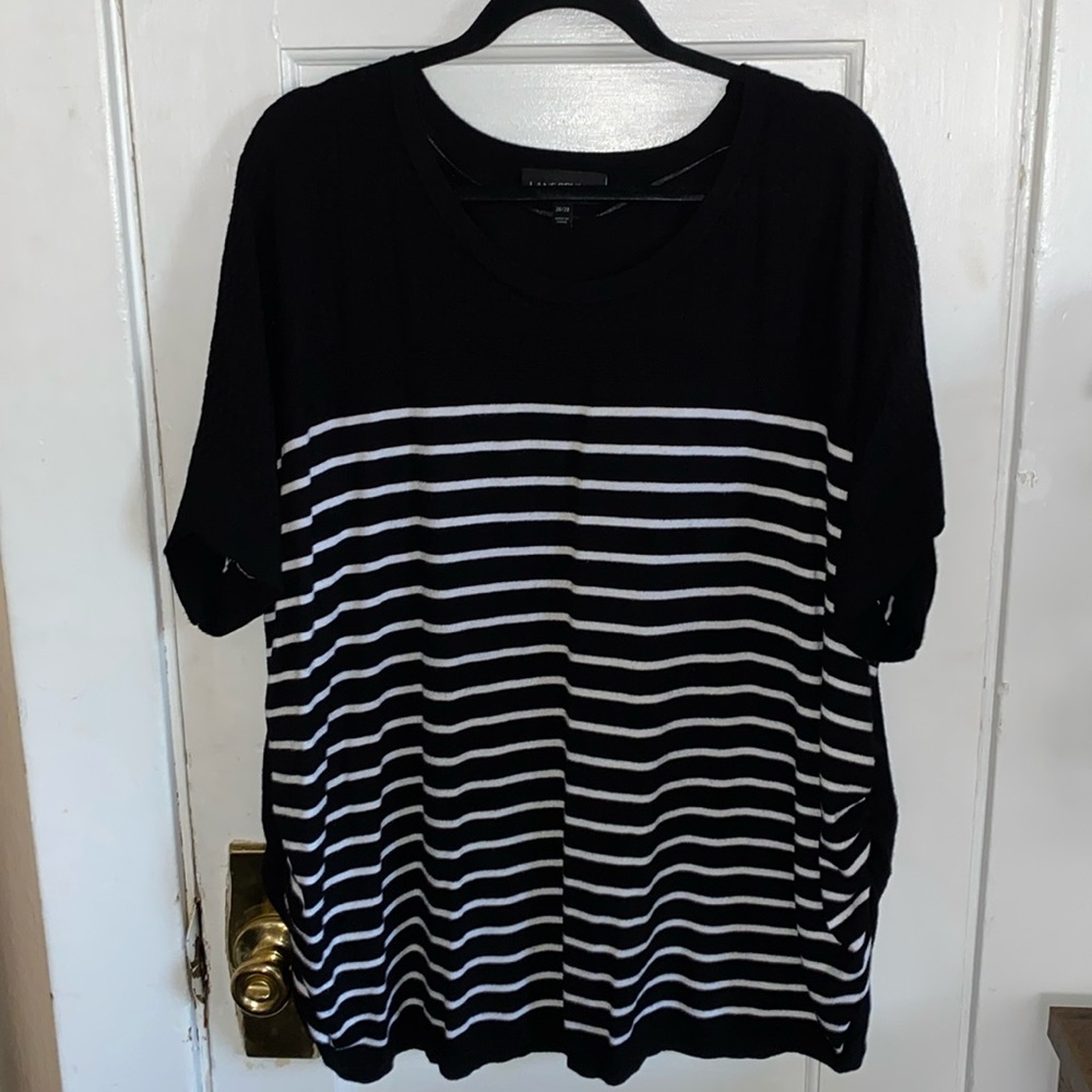 Lane Bryant Sweater Blouse Shortsleeved Size 26/28